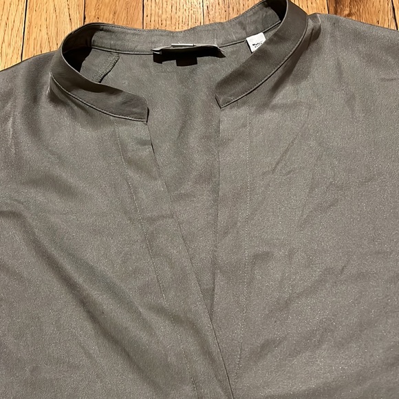 Vince Split Neck Silk Blend Tunic blouse NWT - Picture 11 of 13